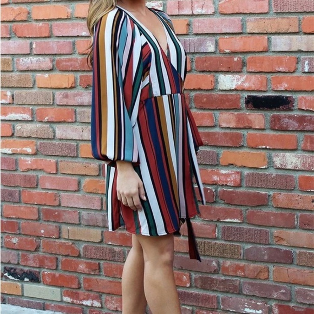 Saltwater Luxe about town multicolor striped long-sleeve wrap dress belt size XS